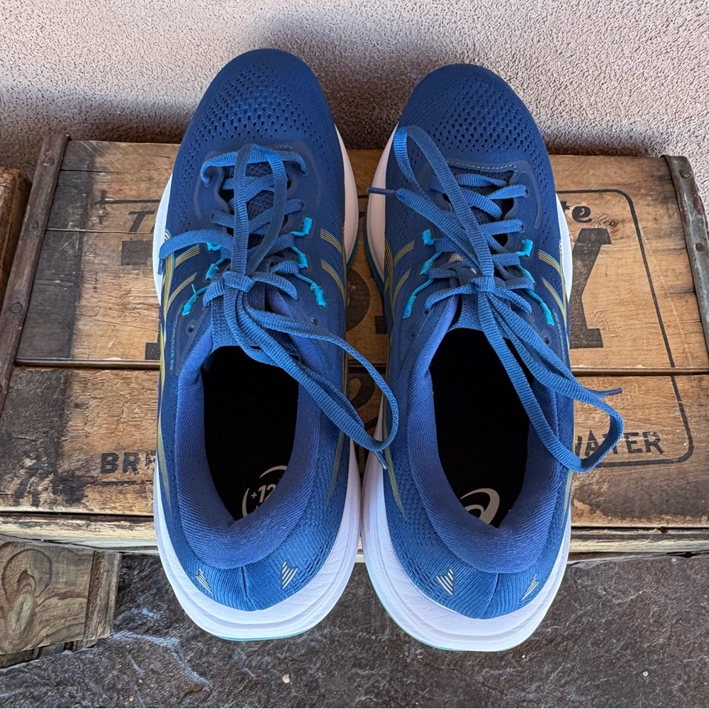 Asics Gel-Cumulus 28 Men’s Running Shoe - Picture 5 of 10